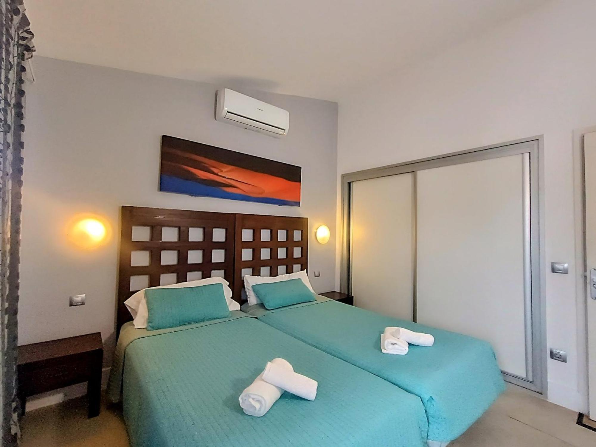 Playa Del Aguila  A Dream On The Beach Sun Club מראה חיצוני תמונה
